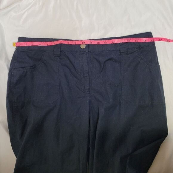 CHICO'S black roll tab convertible lightweight pants with elastic panel 2.5/L - Picture 8 of 13